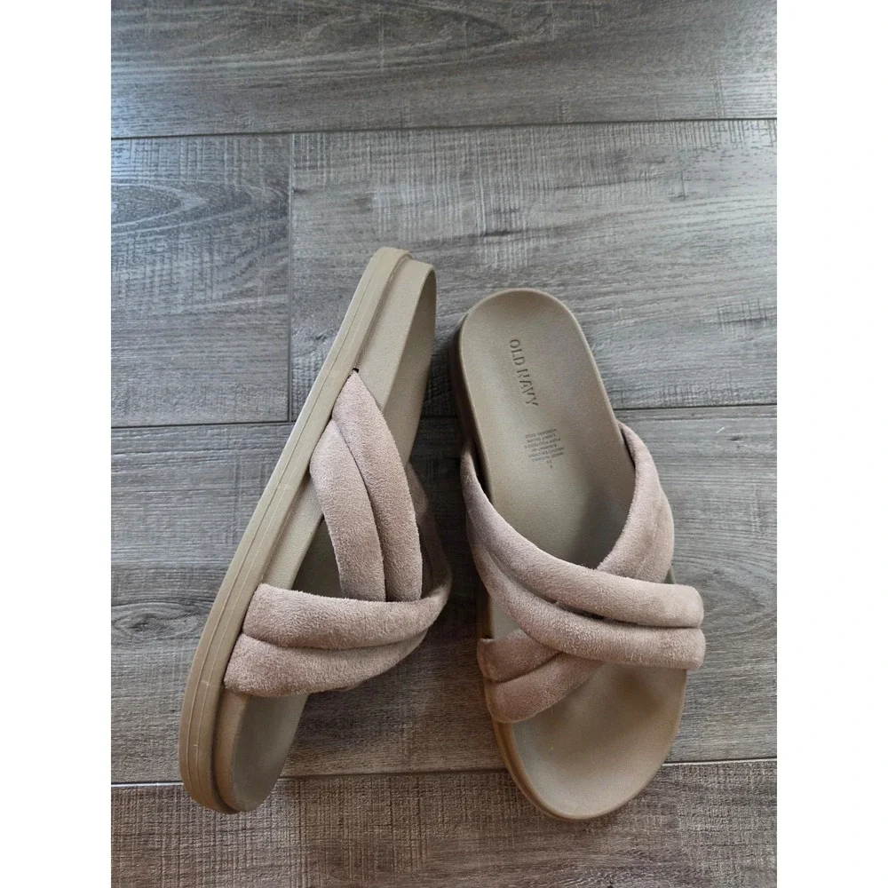Old navy womens‎ sandals size 8